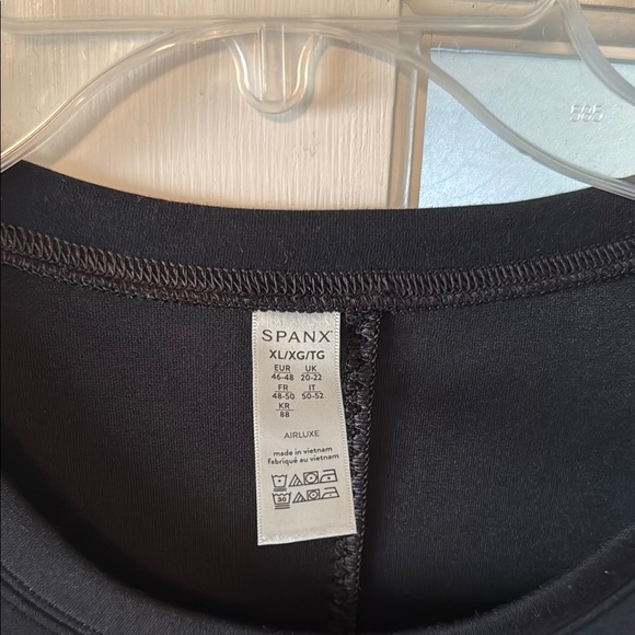 SPANX Black Women's Top - Picture 2 of 5